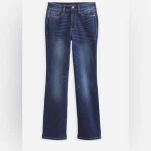 Judy Blue - Lynn Mid Rise Bootcut Jean